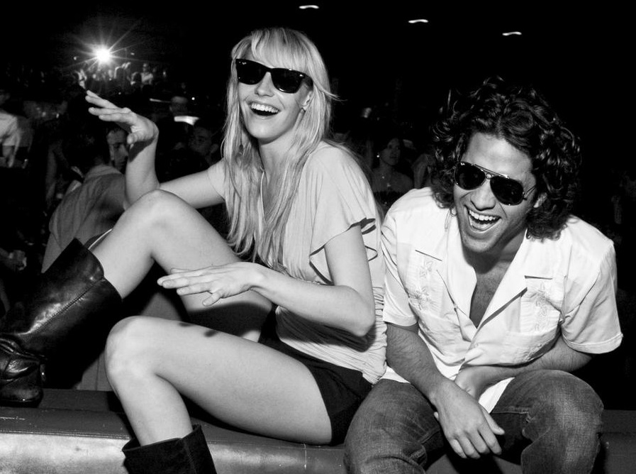 Ray-ban laughing models